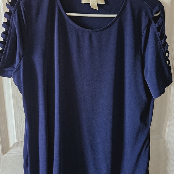 Michael Kors ladies top L with keyhole sleeves - Picture 5 of 5